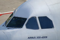EP-IBB @ AMS - Iran Air A300 (cockpit close-up) - by Thomas Ramgraber-VAP