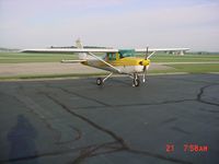 N25852 @ KHNB - Cessna C-152 based at KHNB - by Travis McQueen