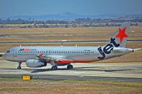 VH-VQU @ MEL - Taxiing to the runway - by Micha Lueck