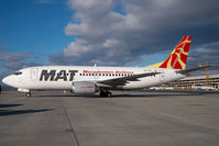 Z3-AAF @ VIE - Macedonian Airlines Boeing 737-300 - by Yakfreak - VAP