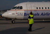 OO-DWG @ VIE - SN Brussels BAe 146 - by Yakfreak - VAP