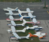 N999HS @ ISP - All lined up... - by Stephen Amiaga
