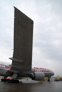 VT-AIR @ VIE - Air India Boeing 777-200 - by Yakfreak - VAP