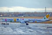 D-ABON @ FRA - Lots of hearts... - by Micha Lueck