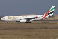 A6-EKQ @ VIE - Emirates Airbus A330-200 - by Thomas Ramgraber-VAP