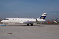OE-IRP @ VIE - Amira Air Globalexpress ex N10E - by Yakfreak - VAP