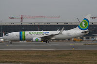 PH-HZW @ VIE - Transavia Boeing 737-800 - by Yakfreak - VAP