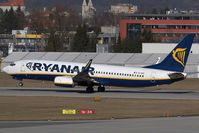 EI-DCI @ SZG - Ryanair 737-800