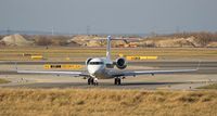 OE-IGS @ VIE - Global Express Bombardier BD-700-1A10 - by Dieter Klammer