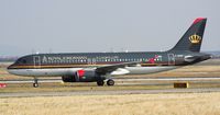 F-OHGX @ VIE - Royal Jordanian A320 taxiing to the gate - by Dieter Klammer