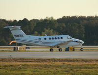 N392KC @ DAB - Beech 200