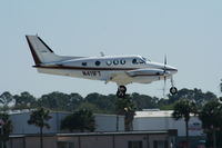 N411FT @ DAB - B-90