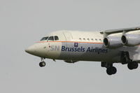 OO-DJP @ BRU - both reactors have already future brussels airlines colours