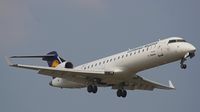 D-ACPF @ VIE - Lufthansa Regional  CRJ-700 - by Dieter Klammer
