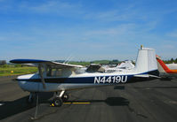 N4419U @ O69 - 1964 Cessna 150D @ Petaluma, CA
