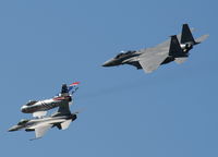 89-0483 @ TIX - Heritage Flight