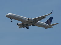 N19130 @ MCO - Continental