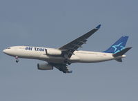 C-GGTS @ MCO - Air Transat