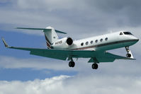 N424QS @ SXM - visitor - by Wolfgang Zilske
