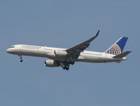 N21108 @ MCO - Continental