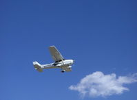 N21750 @ SZP - 2004 Cessna 172S SKYHAWK SP, Lycoming IO-360-L2A 180 Hp, takeoff climb Rwy 22 - by Doug Robertson