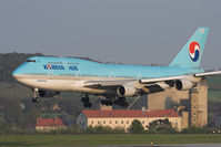 HL7607 @ LOWW - Korean Air 747-400 arriving from Seoul-Incheon. - by Stefan Rockenbauer