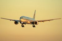 HL7575 @ KLAS - Korean Air / Boeing 777-2B5 (ER)