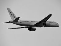 N549AX @ KLAS - Omni Air International / Boeing 757-23A