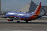 N615SW @ KLAS - Southwest Airlines / 1995 Boeing 737-3H4 - by Brad Campbell