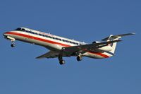 N824AE @ KLAS - American Eagle Airlines / 2002 Embraer EMB-135KL
