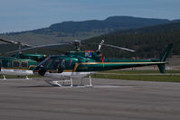 C-GSLK @ CYLW - Skyline Helicopters Aerospatiale AS350 - by Yakfreak - VAP