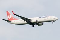 TC-JGE @ VIE - Turkish Airlines B737-800
