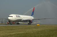 N181DN @ VIE - Inauguration Ceremony for new Routing ATL-VIE-ATL - by Gerhard Vysocan - VAP
