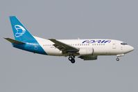 UR-GAT @ VIE - Adria Airways B737-500