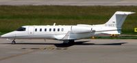 G-MEET @ LSGG - Learjet 40