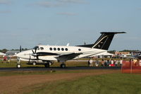 N877RC @ LAL - B200