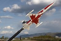 116740 @ YKA - Canadian Air Force F-5