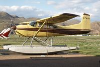 C-FWMW @ YKA - Cessna 185