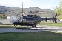 C-GPIH @ YKA - CC Helicopter Bell 407