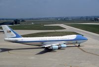 92-9000 @ CID - Air Force One taxiing for departure - by Glenn E. Chatfield