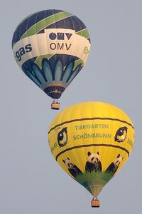 OE-ZHB - Schön - Neptun 3500 Night of the balloons