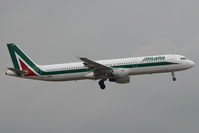 I-BIXV @ ATH - Alitalia Airbus 321