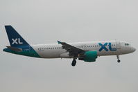 F-GRSI @ ATH - XL France Airbus 320