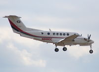 N888DC @ DAB - B200