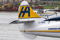 C-FIUZ @ CYWH - Harbour Air Dash 3 - by Yakfreak - VAP