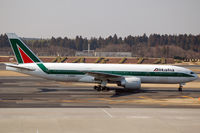 I-DISB @ NRT - At Narita - by Micha Lueck