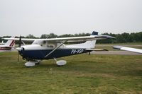 PH-VSP @ SEPPE - Taken on a Aeroprint tour @ Seppe - by Steve Staunton