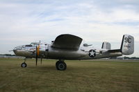 N3774 @ KOSH - North American B-25C