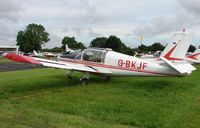G-BKJF @ EGBW - early Sunday morning at Wellesborne Mountford