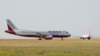 D-ABDI @ VIE - Air Berlin  Airbus A320-214 - by Dieter Klammer